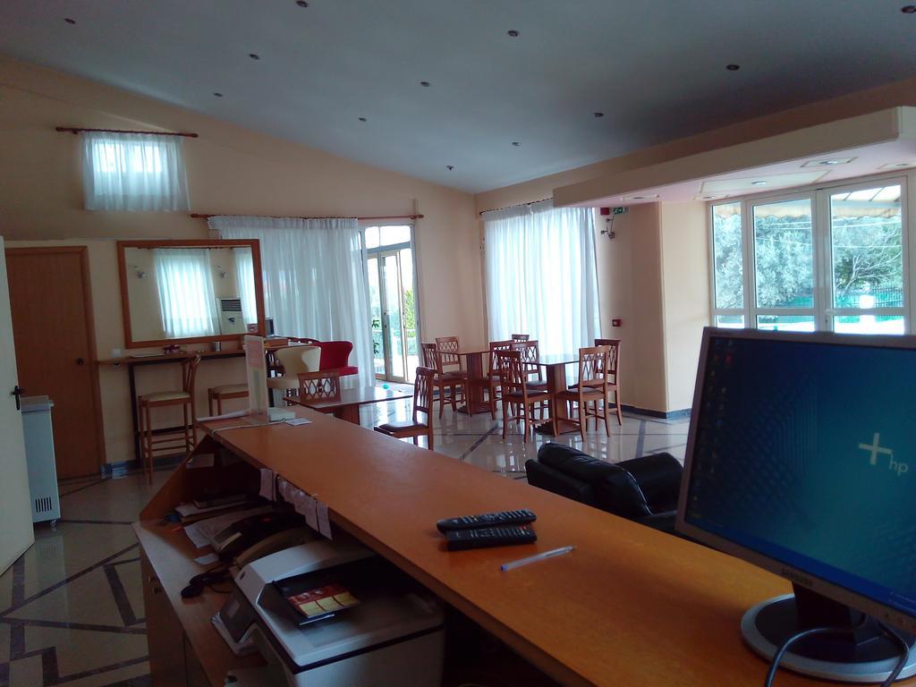 Cybele Guest Accommodation Athens Ngoại thất bức ảnh